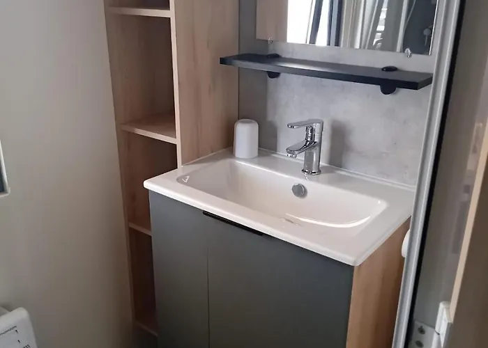 Kamp alanı Mobilhome Eucalyptus Saf *